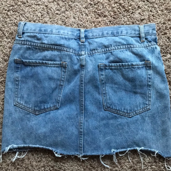 Denim skirt - Picture 3 of 3
